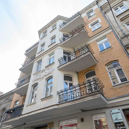 Apartament W Centrum Poznania Old Town ภายนอก รูปภาพ